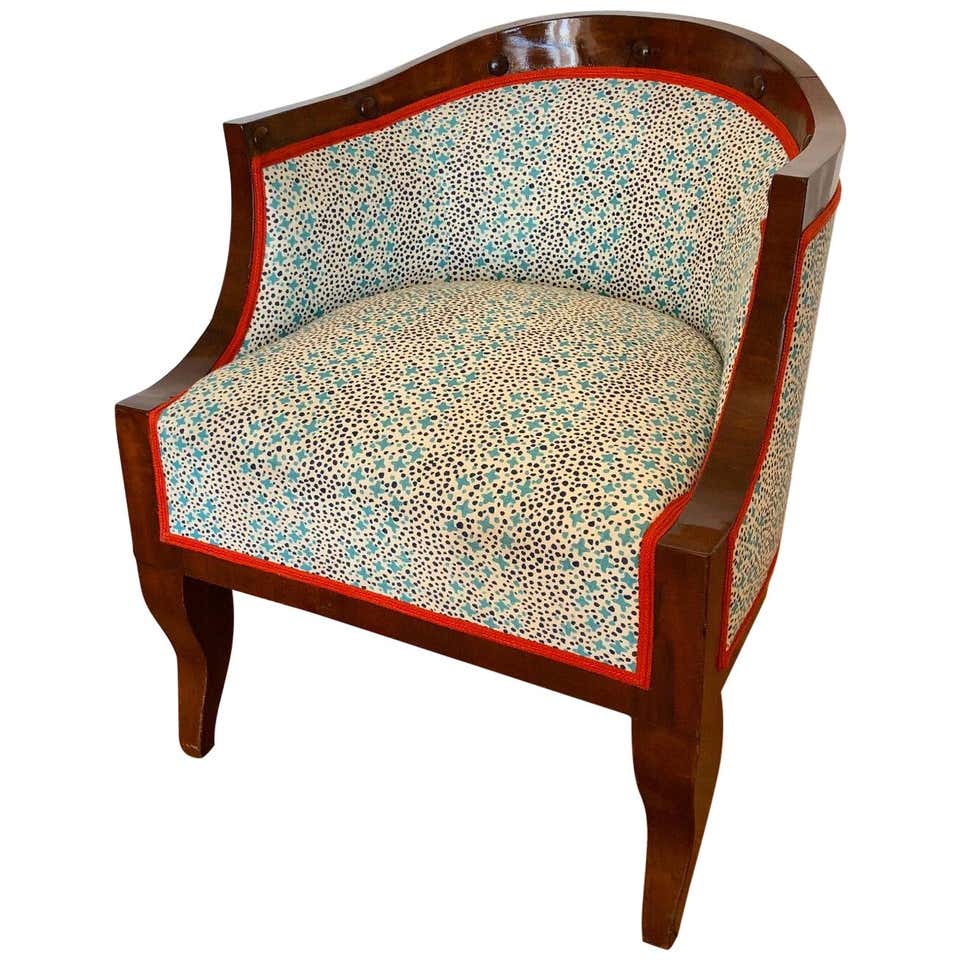 Mahogany German Biedermeier Tub Back Bergére