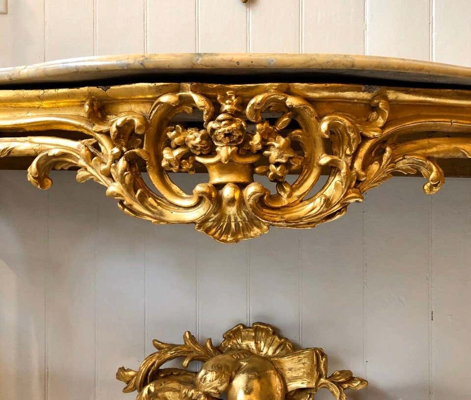 Pair of Georgian Irish Giltwood Consoles with Scagliola Marble Tops - Image 5
