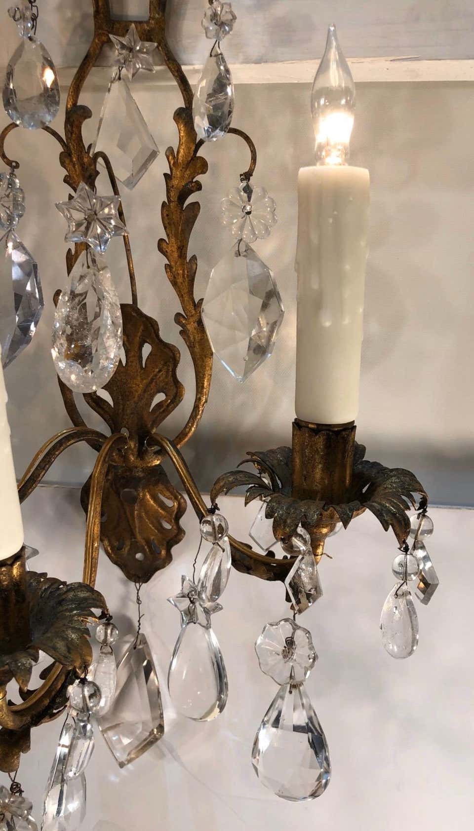 Pair of 19th Century Italian Gilt Tôle Rock Crystal Sconces - Image 5