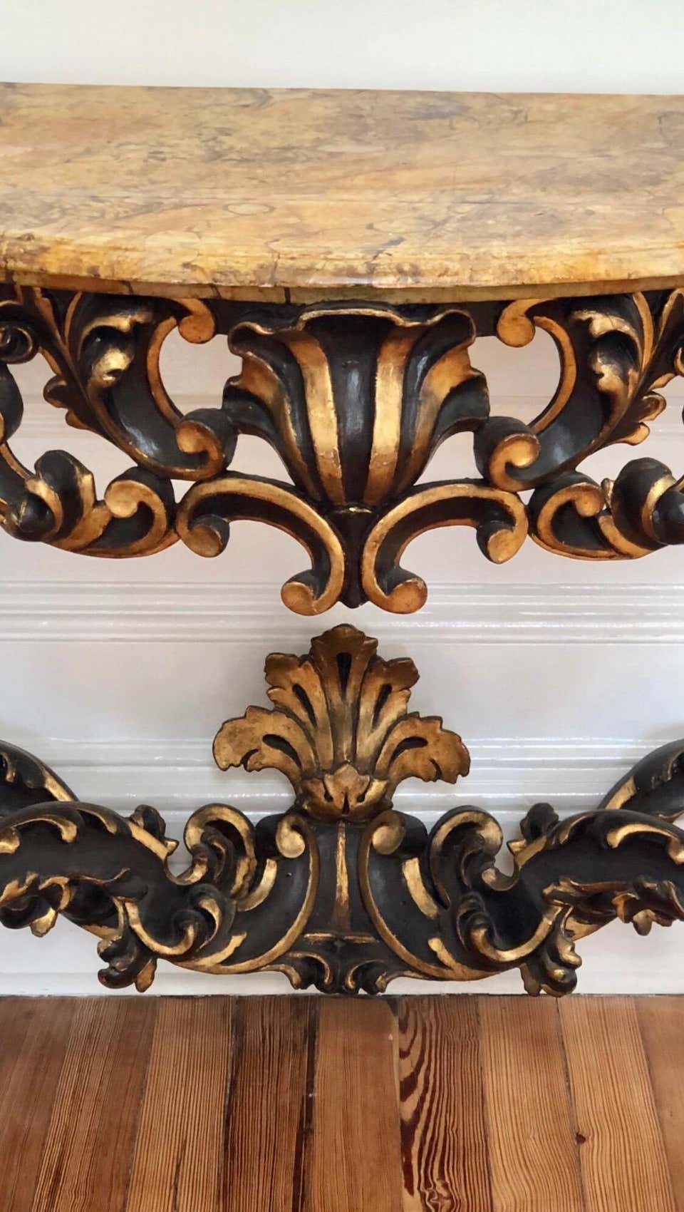 17th Century Venetian Console Table and Mirror - Image 8
