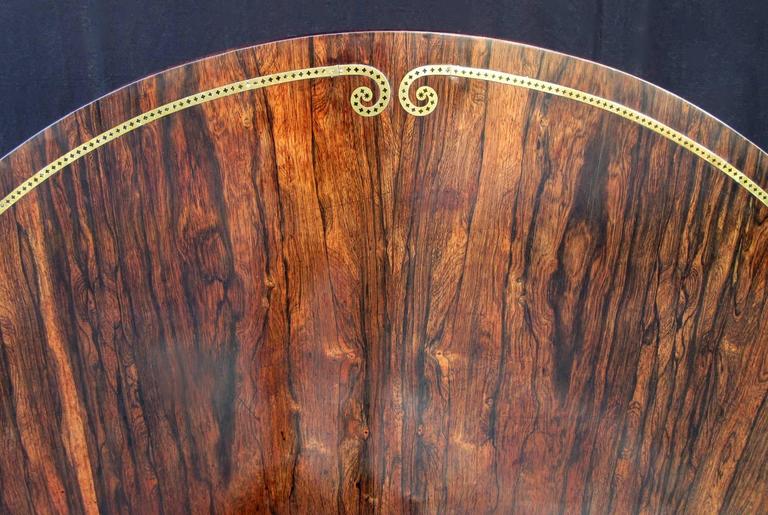 19th Century English Regency Rosewood Breakfast Table with Gilt Paw Feet - Image 6