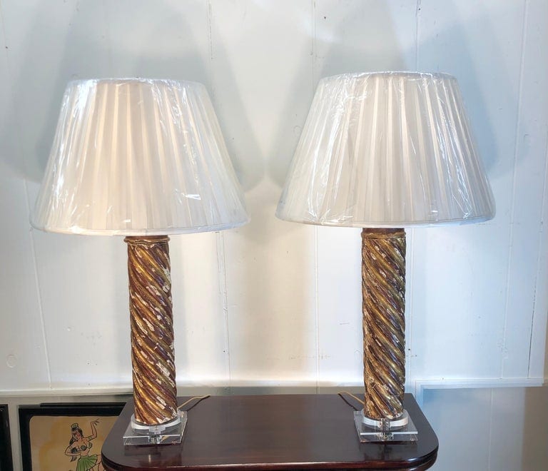 Pair of Mid-18th Century Italian Giltwood Column Lamps - Image 3